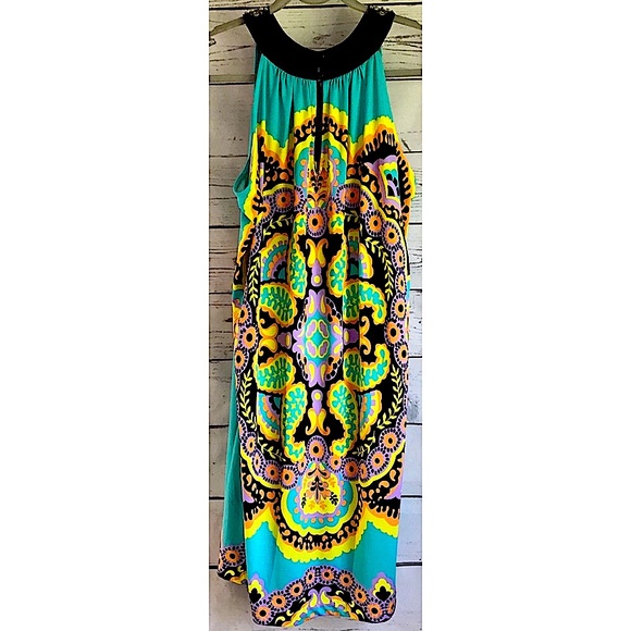 ECI Sleeveless Dress Embellished Keyhole Neck - Picture 8 of 8